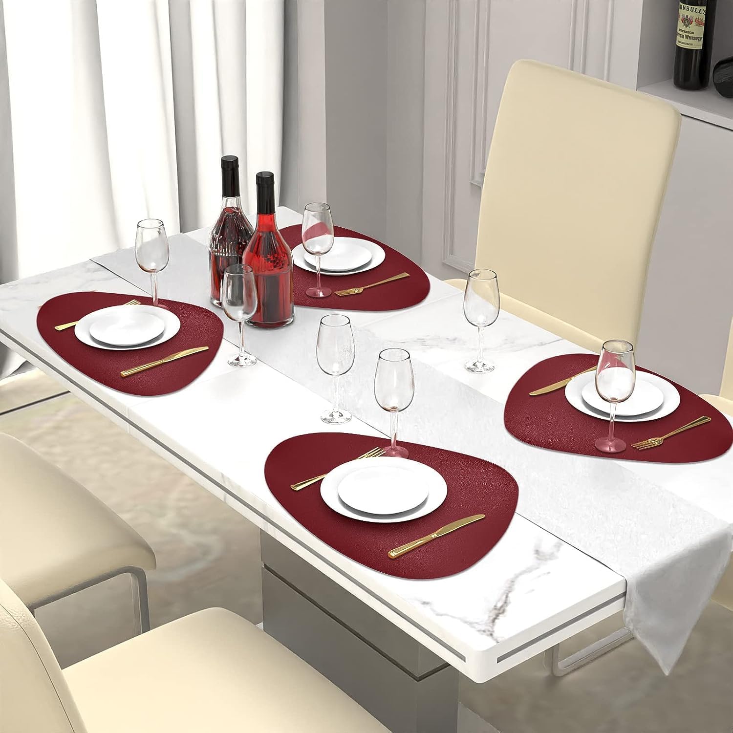 Herda Faux Leather Round Placemats Set of 4 Wipeable Washable Heat Resist Table Mats 24Hr Smart